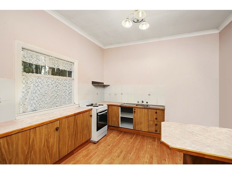 6A Yates Road, Ourimbah NSW 2258