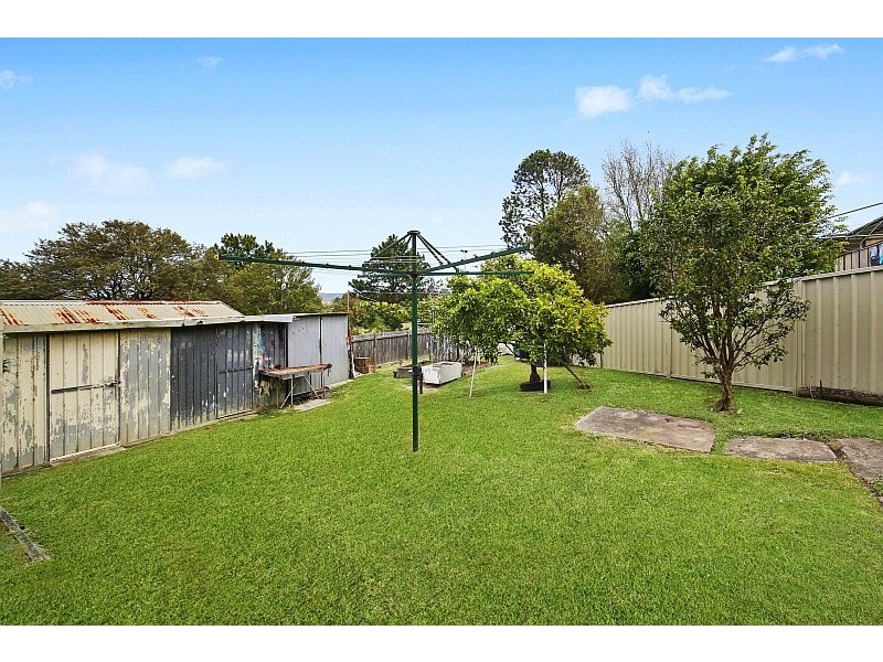 10 Headlam Parade, Springfield NSW 2250