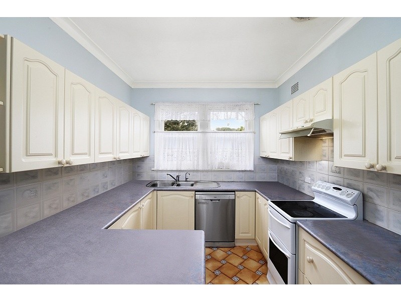 8A Yates Road, Ourimbah NSW 2258