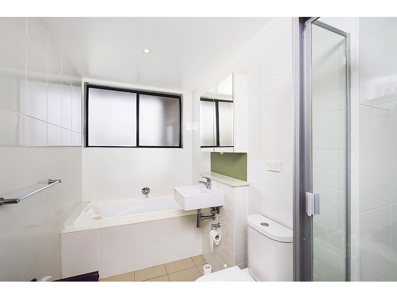 40/24-26 Watt Street, Gosford NSW 2250