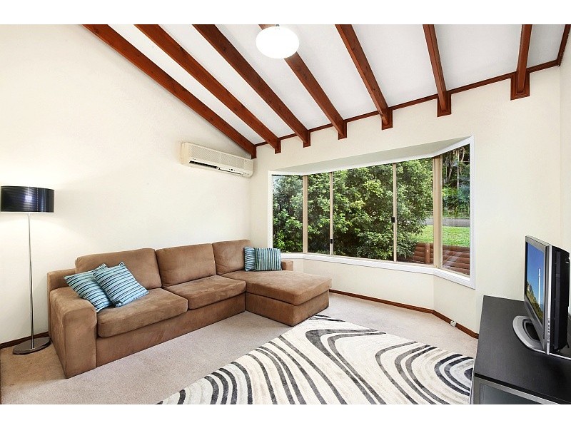 12 Margaret Rose Drive, East Gosford NSW 2250