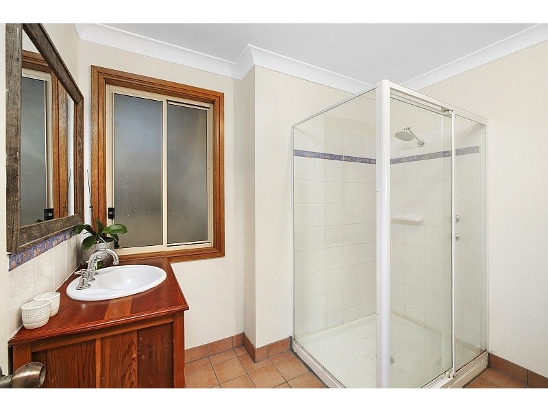 12 Margaret Rose Drive, East Gosford NSW 2250