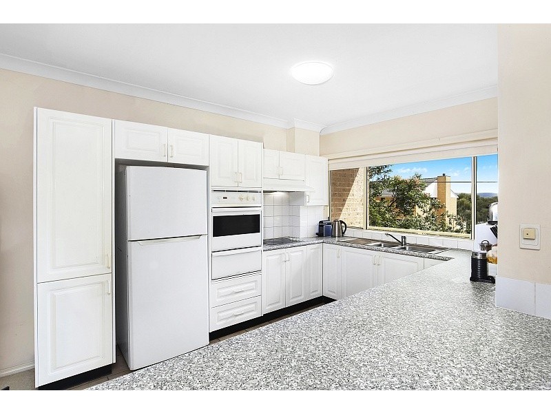 25/117 John Whiteway Drive, Gosford NSW 2250