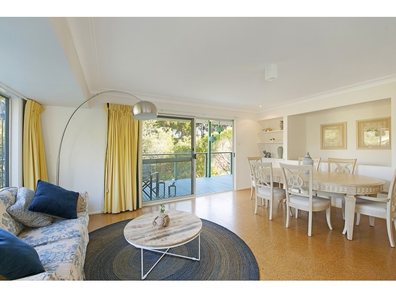 13 Anthony Crescent, Killcare NSW 2257