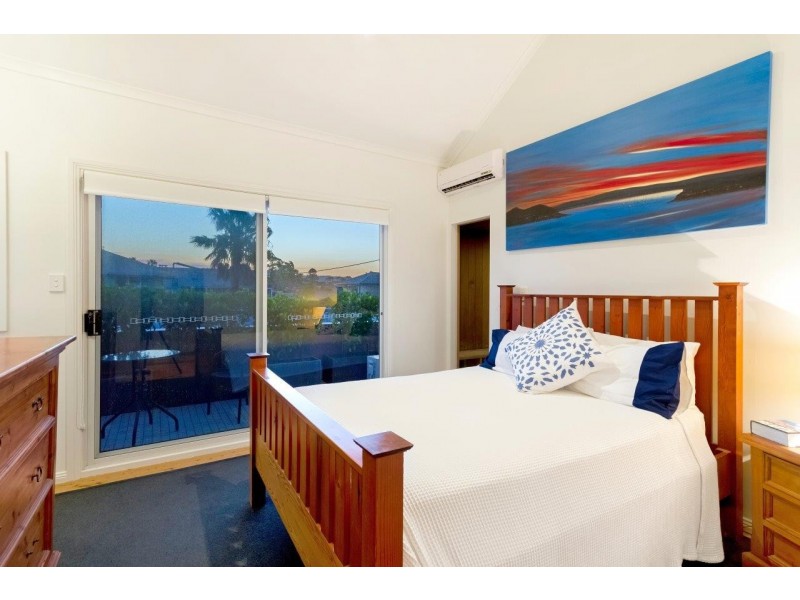 1 Petit Street, Booker Bay NSW 2257