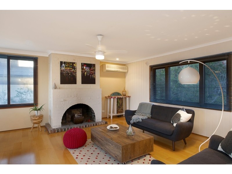 8 Baden Street, Killcare Heights NSW 2257