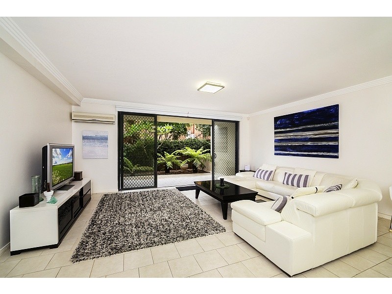 4/187-189 Albany Street, Point Frederick NSW 2250