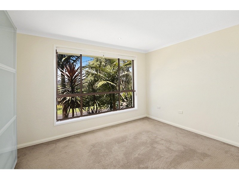 6 Benjamin Place, Saratoga NSW 2251