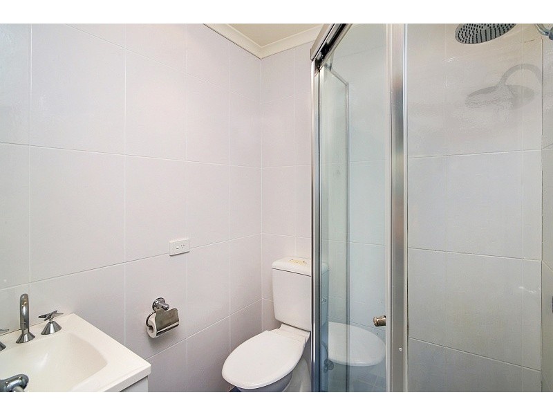 11/32 Showground Road, Gosford NSW 2250