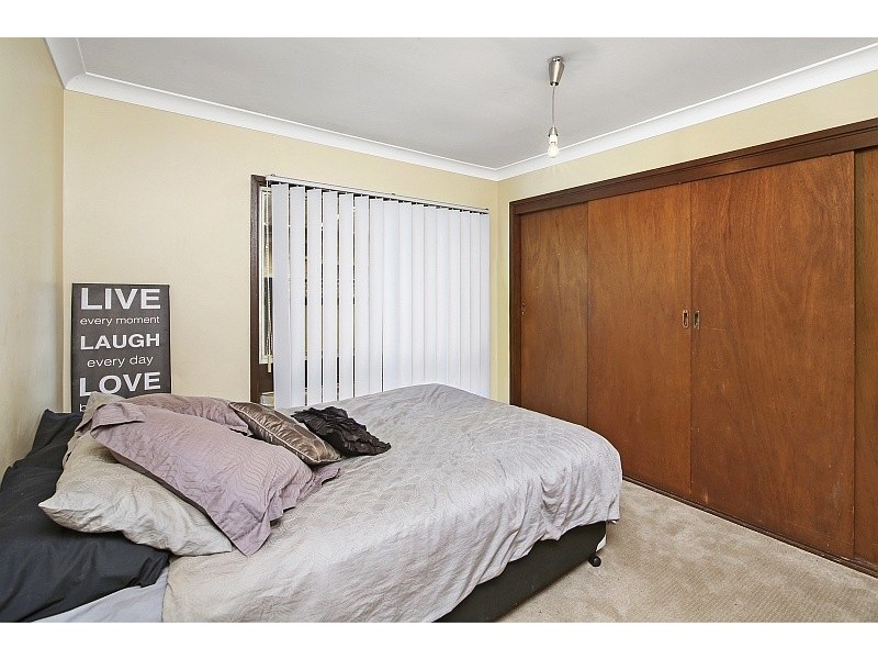 50 Mackenzie Avenue, Woy Woy NSW 2256