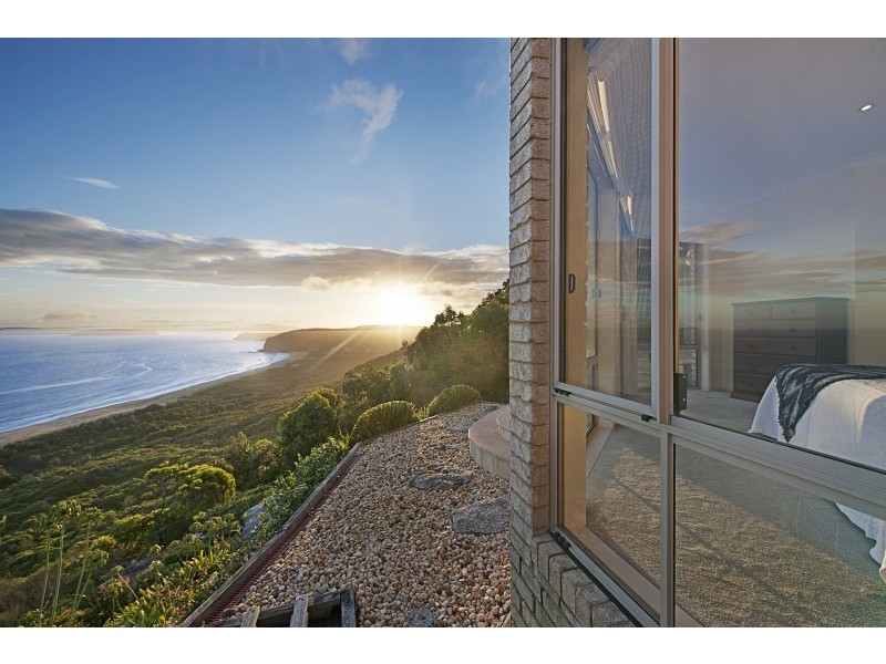 18 Macdonald Street, Killcare Heights NSW 2257