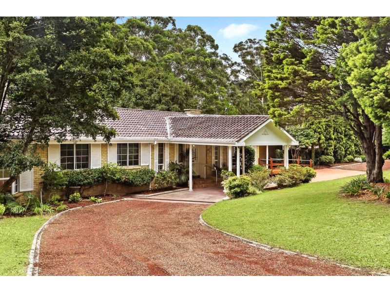 21 Serpentine Road, Erina Heights NSW 2260