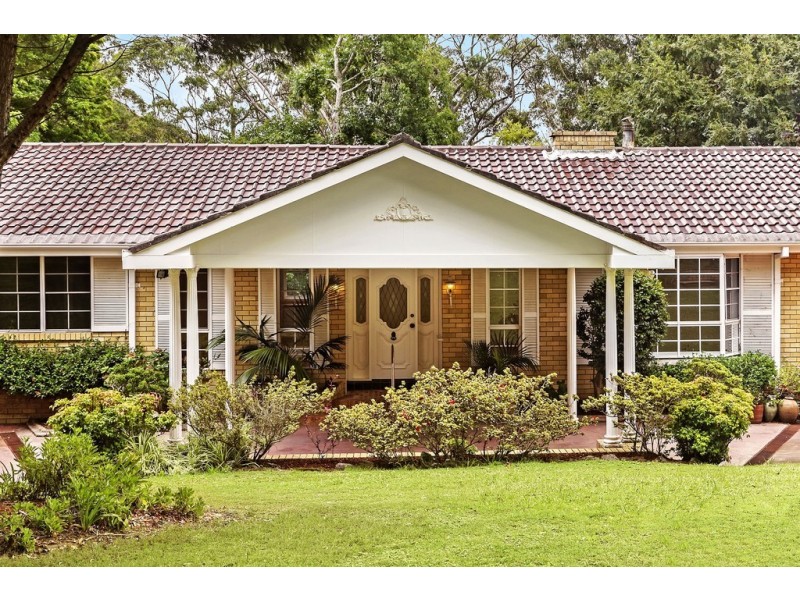 21 Serpentine Road, Erina Heights NSW 2260