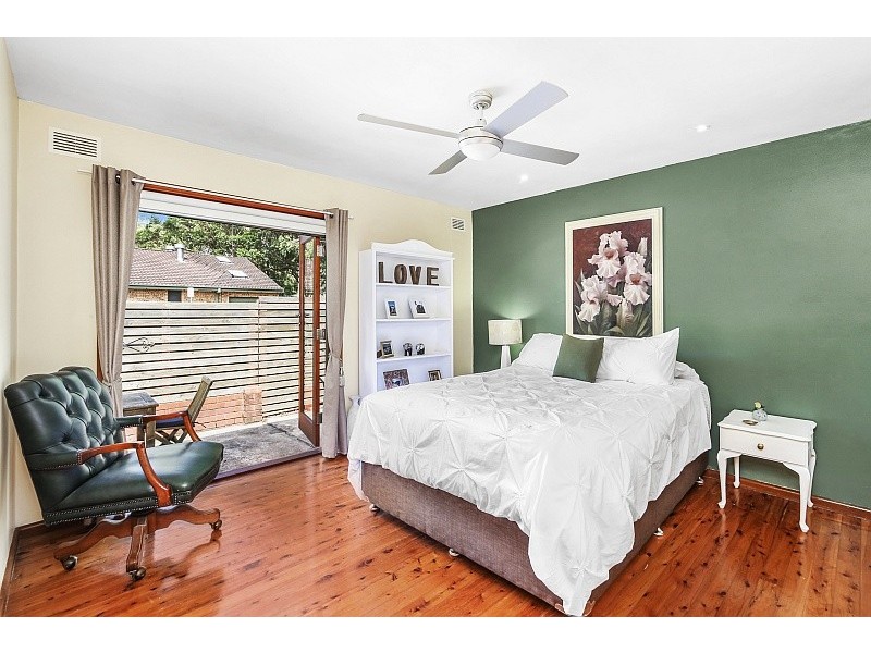 12 Russell Drysdale Street, East Gosford NSW 2250