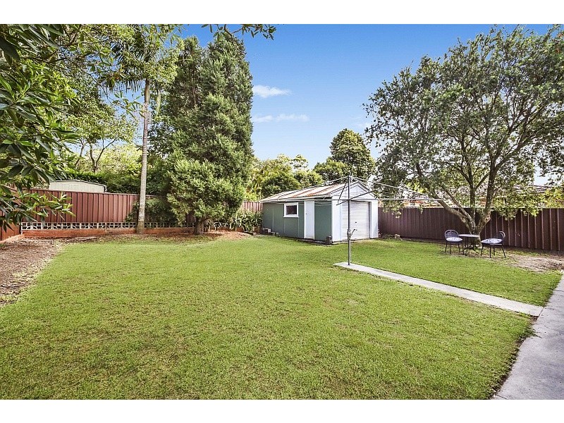 12 Russell Drysdale Street, East Gosford NSW 2250