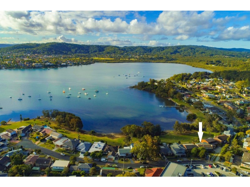 39 Bayside Drive, Green Point NSW 2251