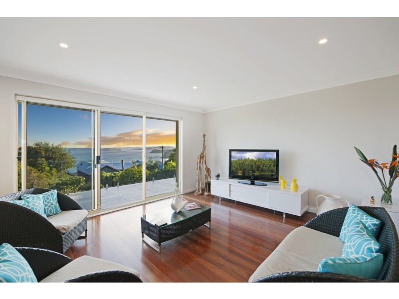 13 MacDonald Street, Killcare Heights NSW 2257