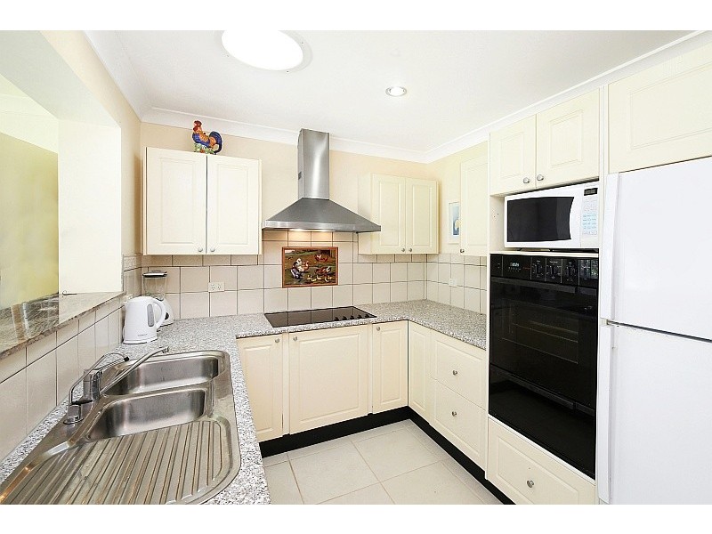 14 Russell Drysdale Street, East Gosford NSW 2250