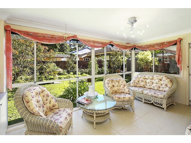 14 Russell Drysdale Street, East Gosford NSW 2250