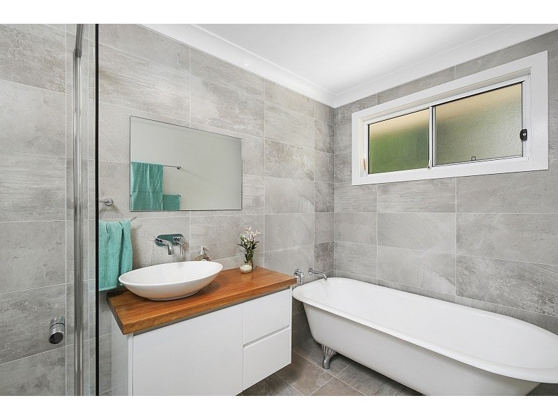 227 Oak Road, Matcham NSW 2250