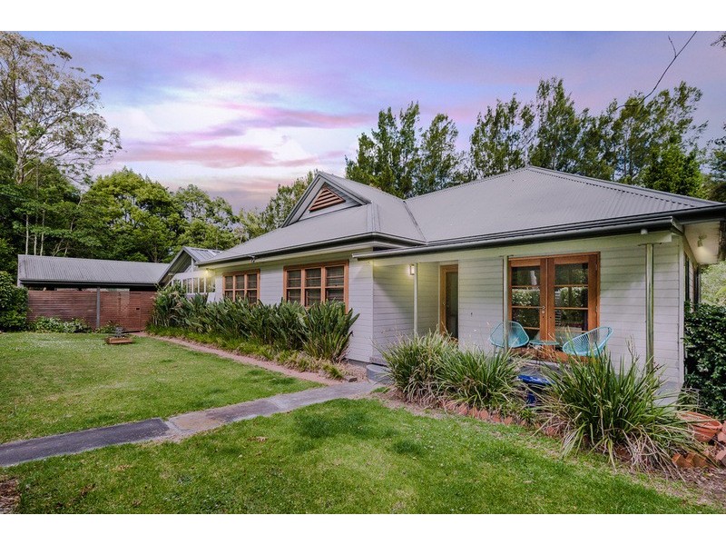 124 Oak Road, Matcham NSW 2250