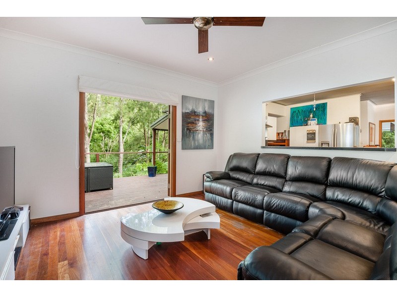 124 Oak Road, Matcham NSW 2250