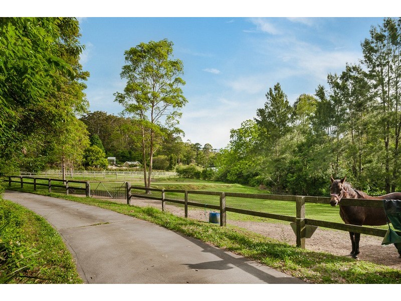 124 Oak Road, Matcham NSW 2250