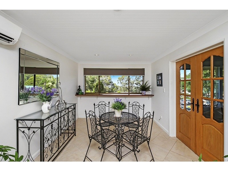 9 Margaret Rose Drive, East Gosford NSW 2250