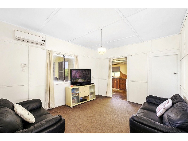 30 Ourimbah Street, Lisarow NSW 2250