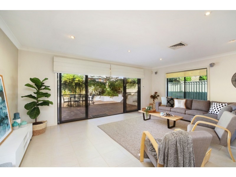 5 Asca Drive, Green Point NSW 2251
