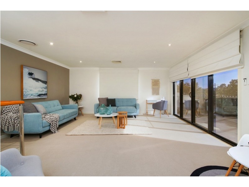 5 Asca Drive, Green Point NSW 2251