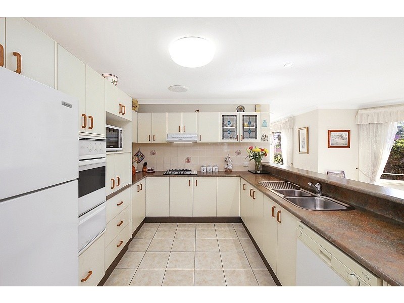 79 Thames Drive, Erina NSW 2250