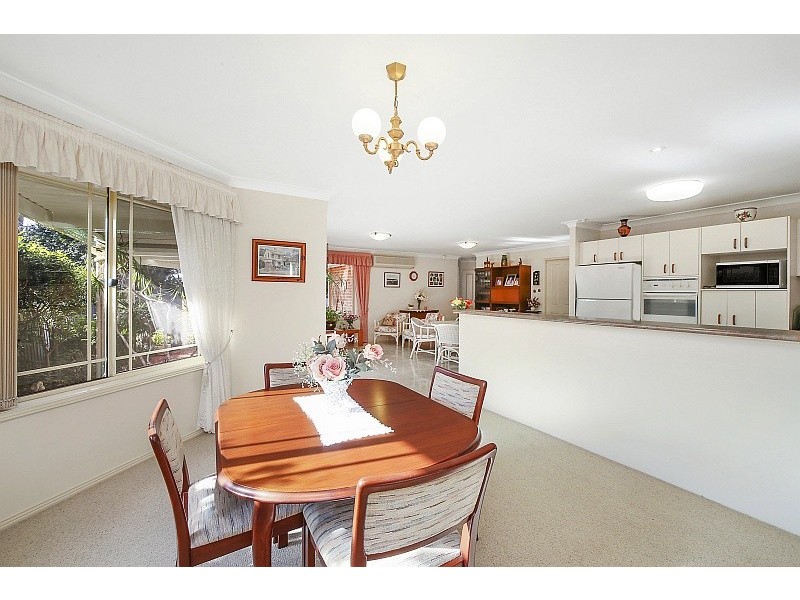 79 Thames Drive, Erina NSW 2250