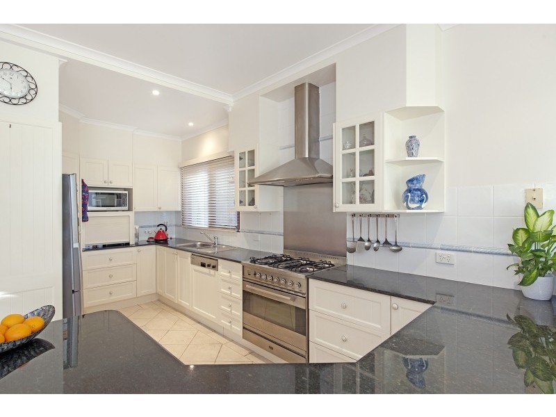173 Copacabana Drive, Copacabana NSW 2251