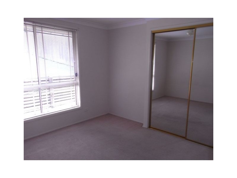 10 Kimberley Avenue, Narara NSW 2250