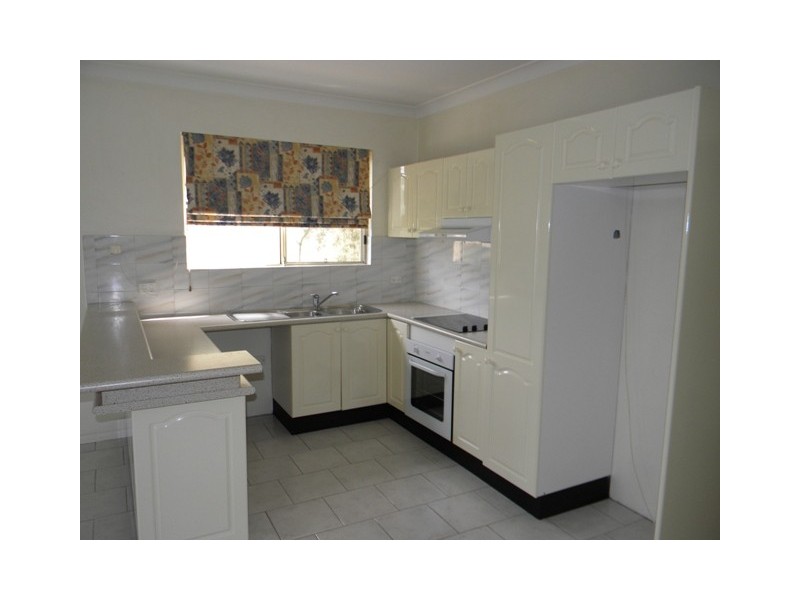 1/105 Henry Parry Drive, Gosford NSW 2250