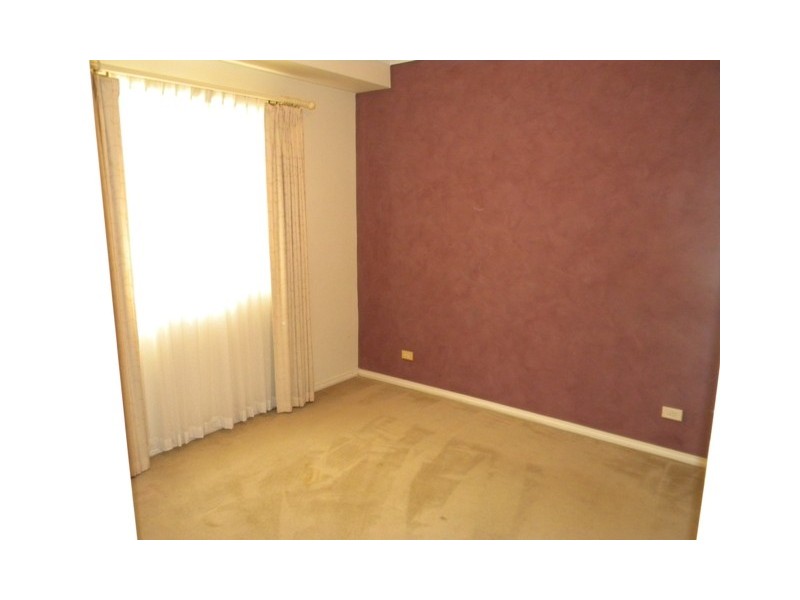 1/105 Henry Parry Drive, Gosford NSW 2250