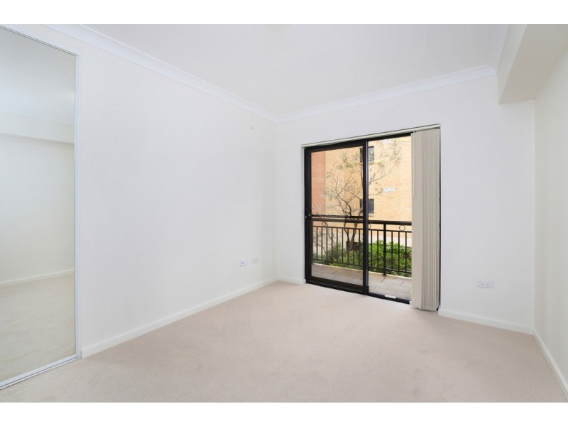 6/1 Batley Street, Gosford NSW 2250