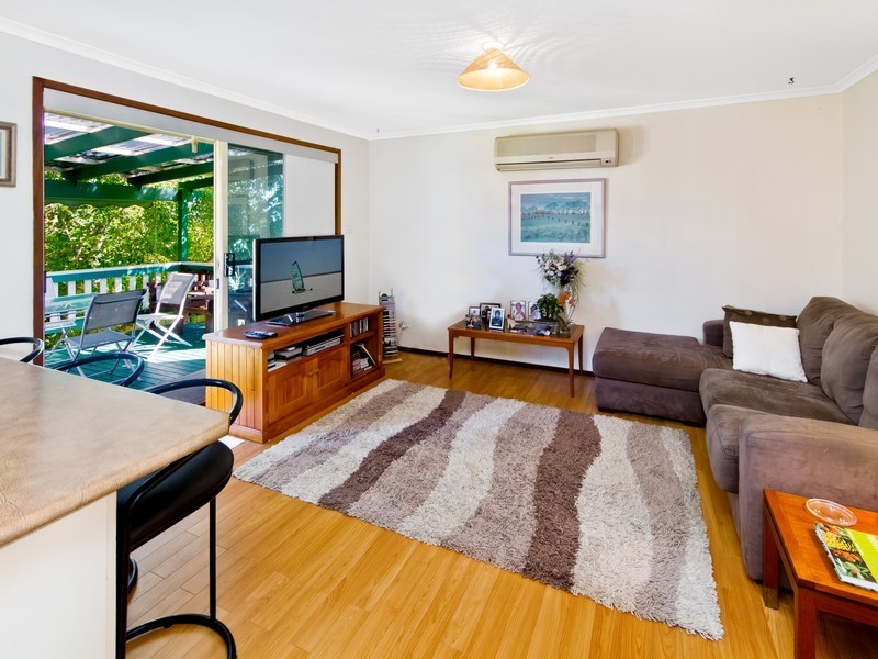 21 Henzel Road, Green Point NSW 2251