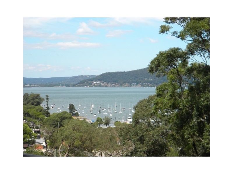 41/92-94 John Whiteway Drive, Gosford NSW 2250