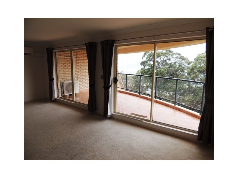 41/92-94 John Whiteway Drive, Gosford NSW 2250