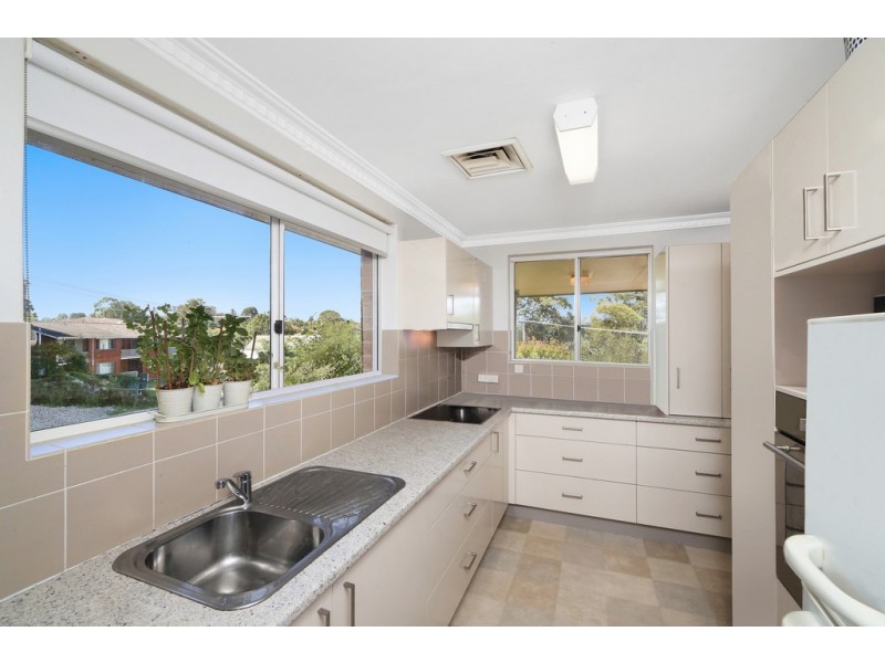 6/3-5 Gertrude Place, Gosford NSW 2250