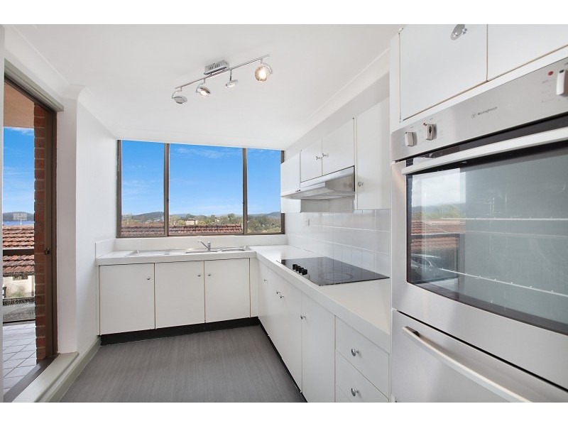 13/3 Joseph Lloyd Close, Gosford NSW 2250