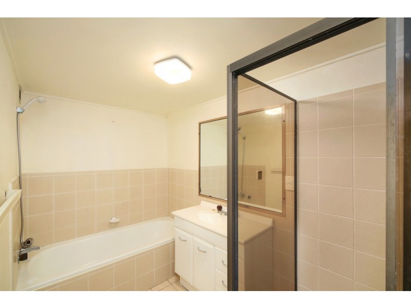 19/3 Joseph Lloyd Close, Gosford NSW 2250