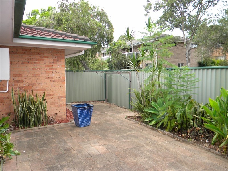7/207 Albany Street, Point Frederick NSW 2250