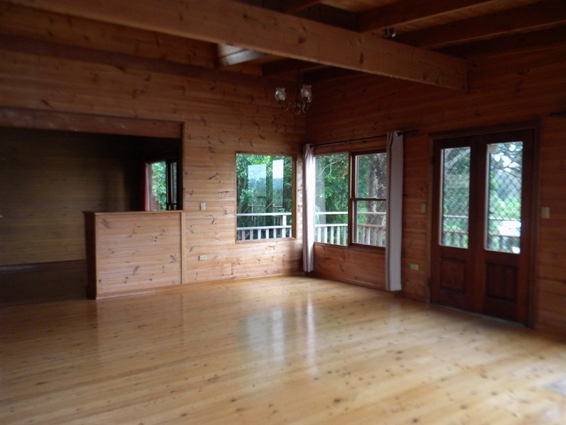 36 Henderson Road, Saratoga NSW 2251