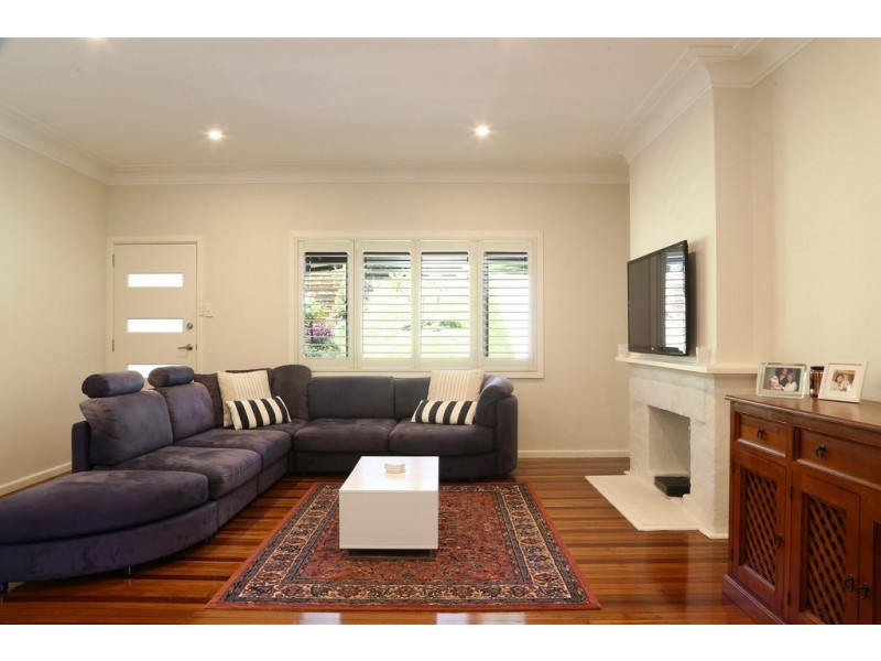 28 White Street, East Gosford NSW 2250