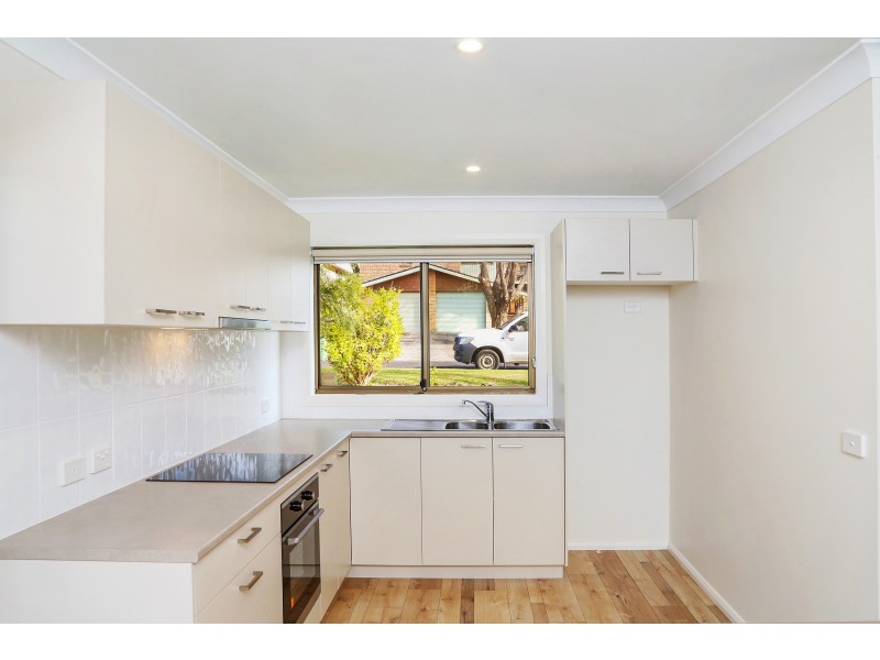 1/41 Orana Street, Green Point NSW 2251