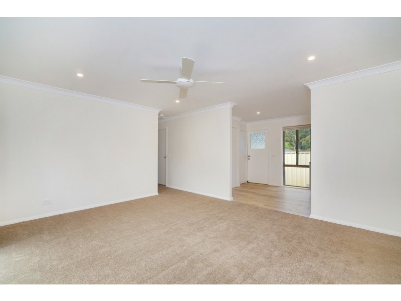 1/41 Orana Street, Green Point NSW 2251