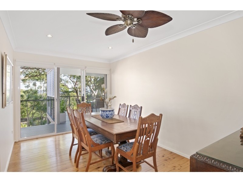 24 Wards Hill Road, Killcare Heights NSW 2257